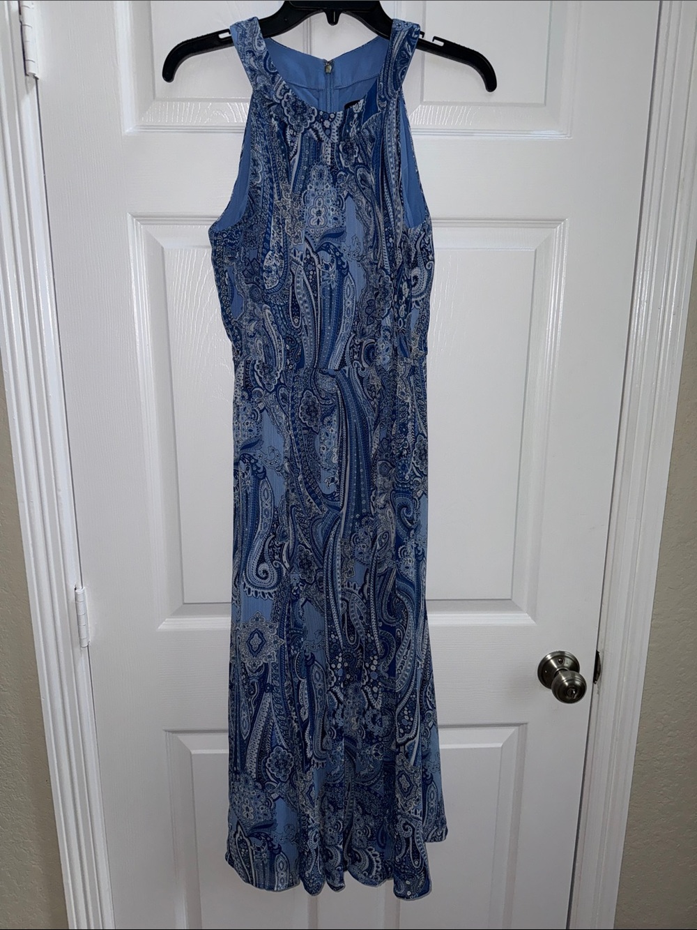 Tommy Hilfiger Sleeveless Blue Paisley Maxi Dress Size 4